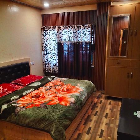 New Mehdudia B&B Shimla Luaran gambar