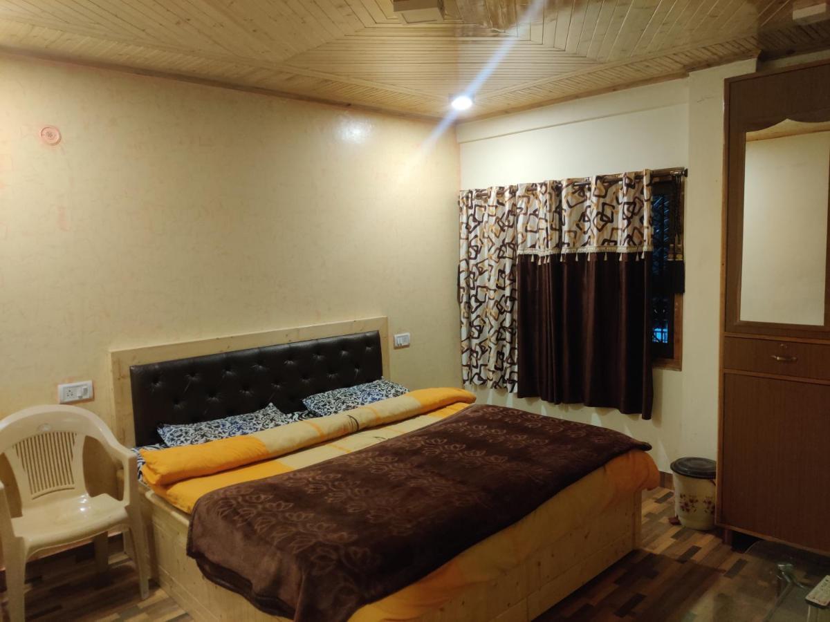 New Mehdudia B&B Shimla Luaran gambar