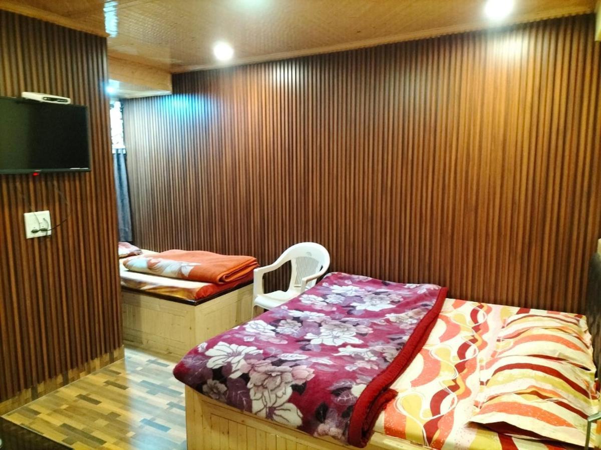 New Mehdudia B&B Shimla Luaran gambar