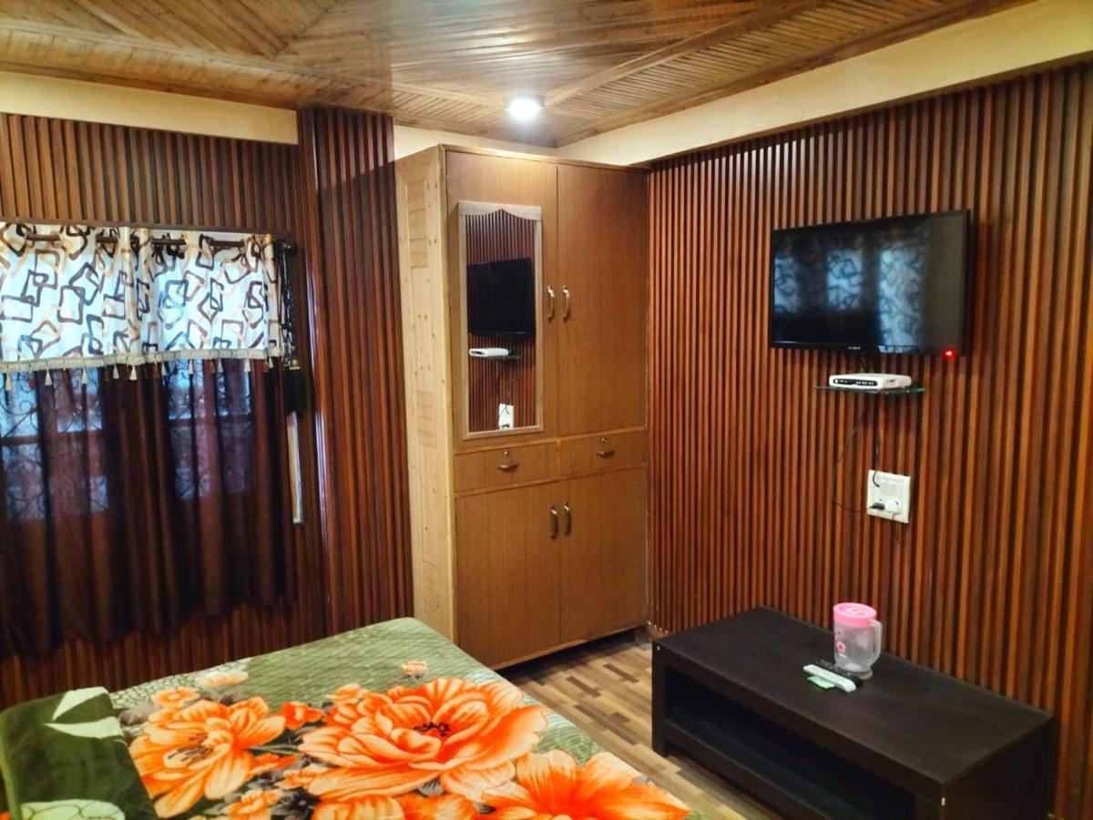 New Mehdudia B&B Shimla Luaran gambar